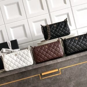 Iconic 25A Collection: Quilted Litchi Texture Leather Mahjong Bag
