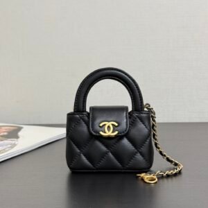 Classic Lambskin Ultra-Mini Kelly for Airpods & Lipstick with Gold Metal