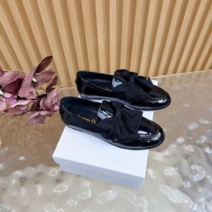Christian Dior Bow-Embellished Patent Leather Loafers